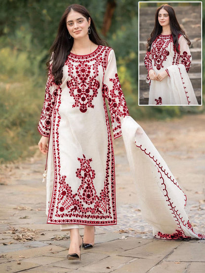 🅽🅴🆆 🅰️🆁🆁🅸🆅🅰️🅻
`Neck,Sleeves,Daman Embroidered Shirt With Fully Embroidered Dupatta 3Pcs`